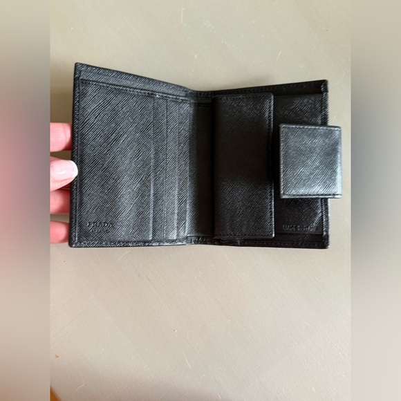 Prada authentic Tessuto Black Leather Card Holder wallet new in box - Picture 9 of 15